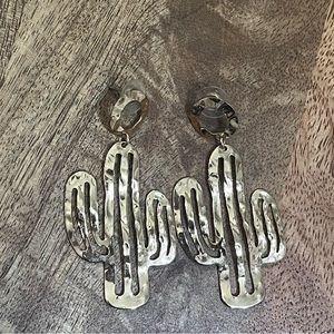 NWOT Humans Before Handles Cactus Earrings - Gold